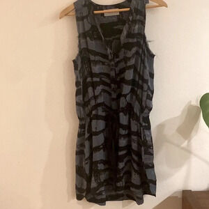 A.L.C. silk dress hook closures size M/L raw edge around sleeve gorgeous!